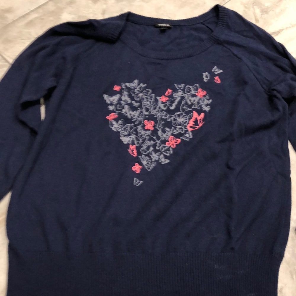 ❤️ TORRID sweater ❤️